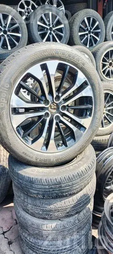 Alloy Wheels and Tyres for Innova Brezza i20 - Auto Parts - Surat City - Image 3