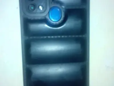 Samsung M31 Smartphone with Case Samsung M31 Smartphone with Case