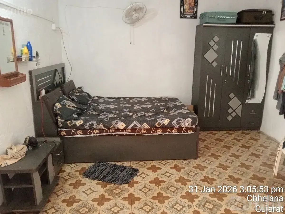 5x6 Bed With Wardrobe For Sale - પલંગ અને ગાદલા - જફરાબાદ - Image 3
