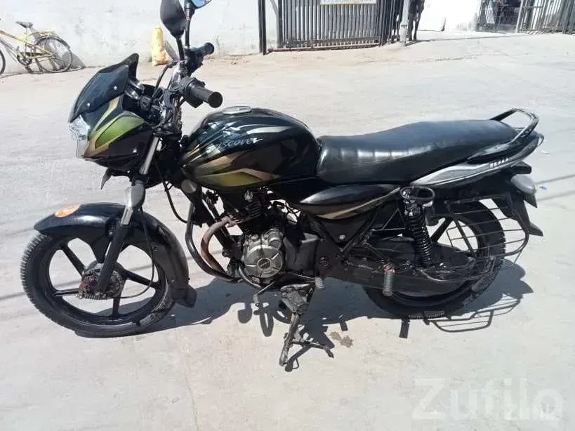 Bajaj Discover 2011 Self Start Bike - બાઇક્સ - મહેસાણા શહેર - Image 2