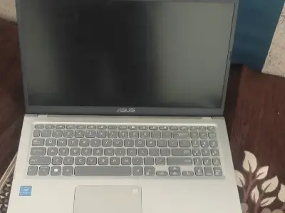Laptop Laptop