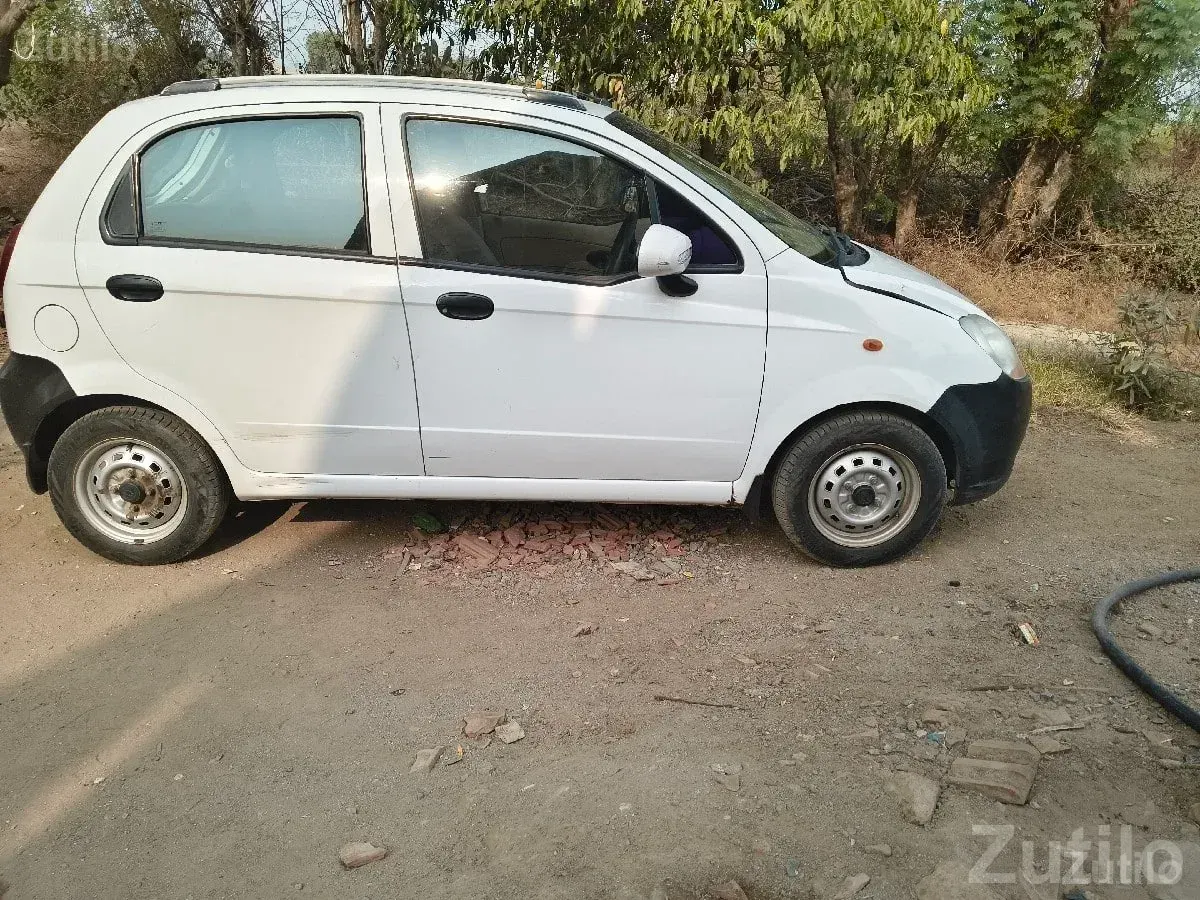 Chevrolet Spark 2011 Petrol Car for Sale - Cars - Paddhari - Image 3