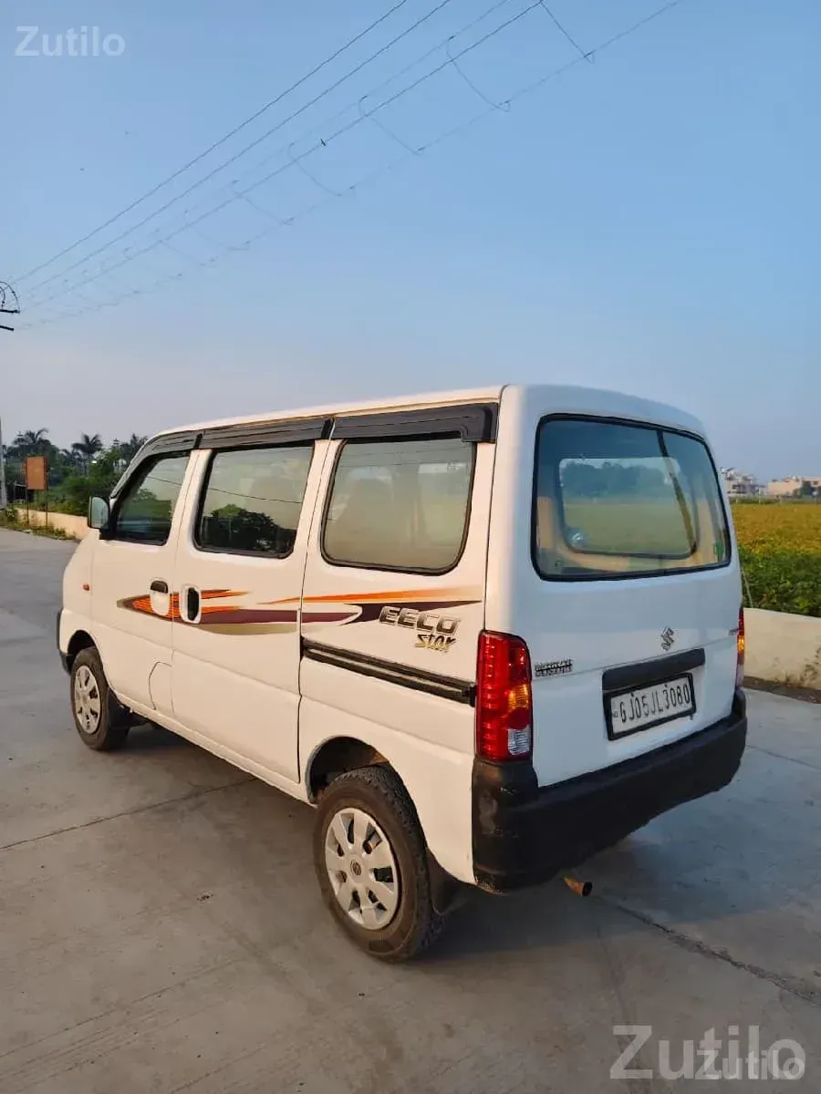 Maruti Eeco 2015 Petrol CNG Van for Sale - Vans - Jamkandorna - Image 3