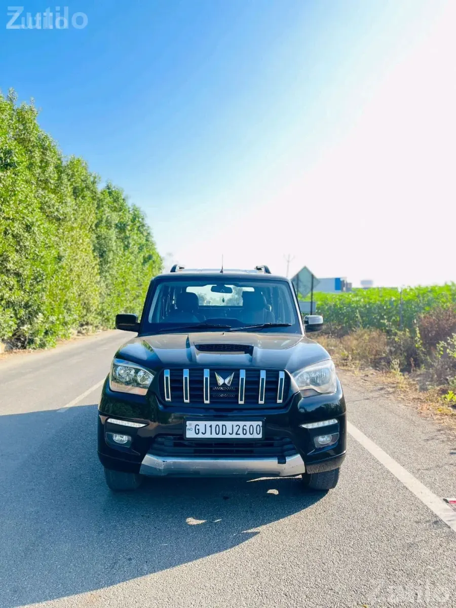 2021 Mahindra Scorpio Classic S 5 MT 7S - Cars - Anand City - Image 3
