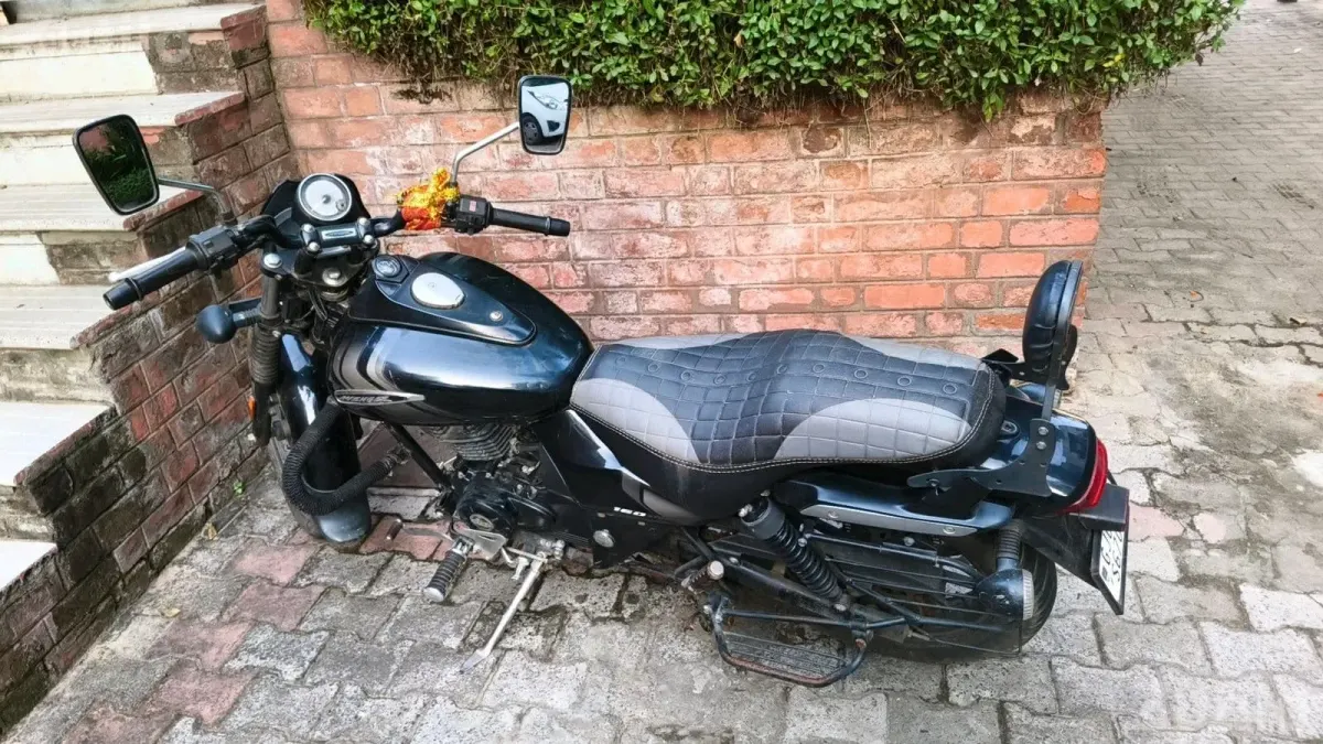 Bajaj Avenger 160 Street 2022 First Owner - બાઇક્સ - અમદાવાદ શહેર - Image 3