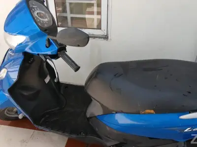 Lets Scooty Lets Scooty