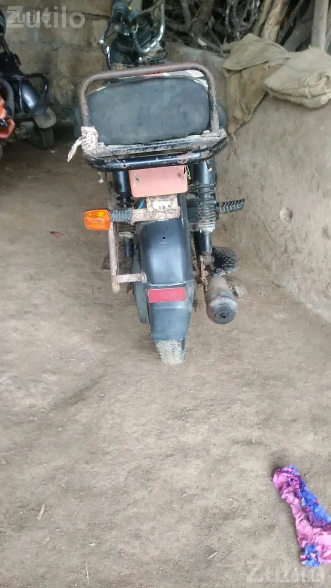 TVS XL 100 2012 Moped - Bikes - Kalyanpur - Image 4