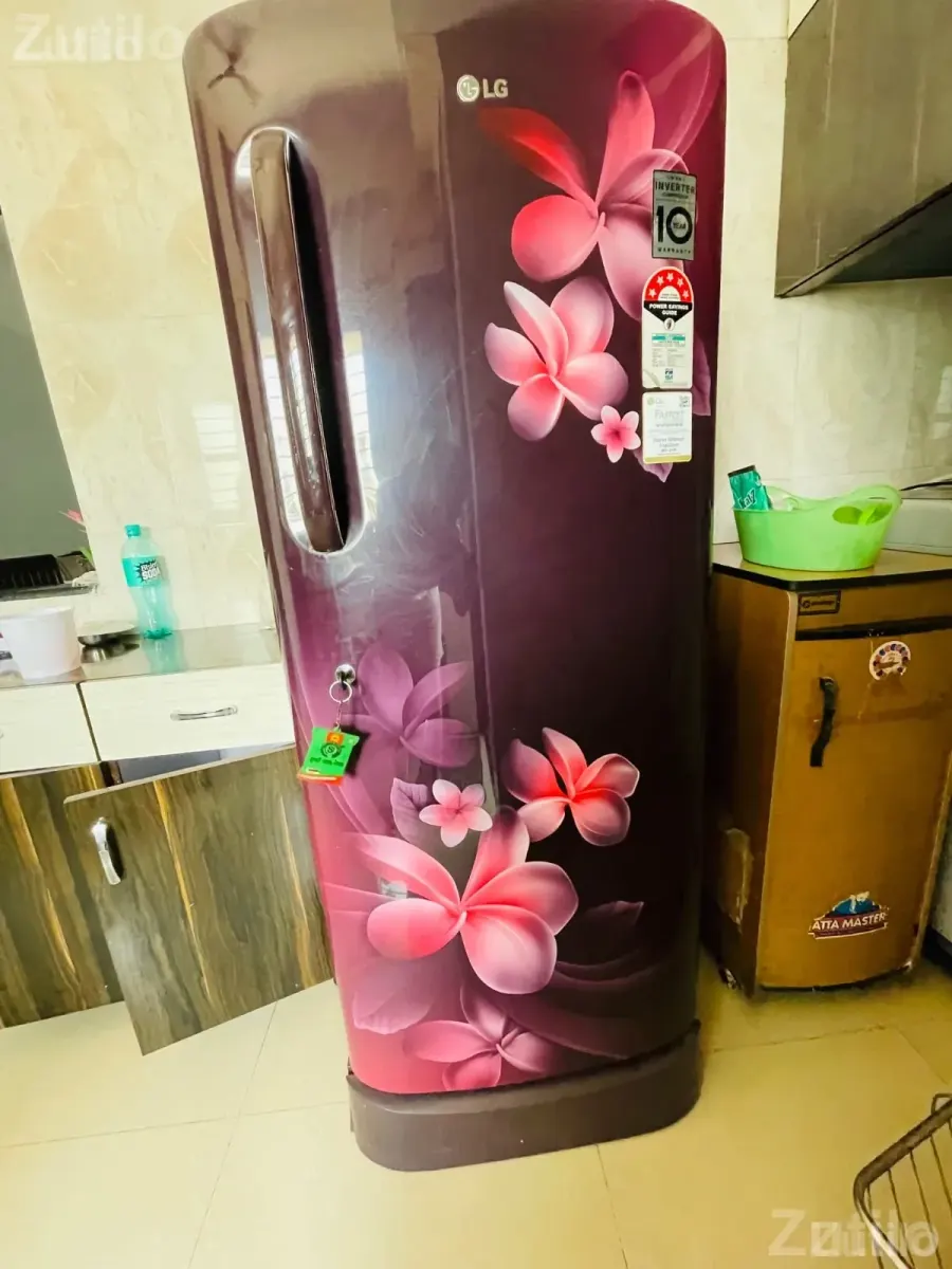 Lg friedge - Refrigerators - Kalol - Image 1