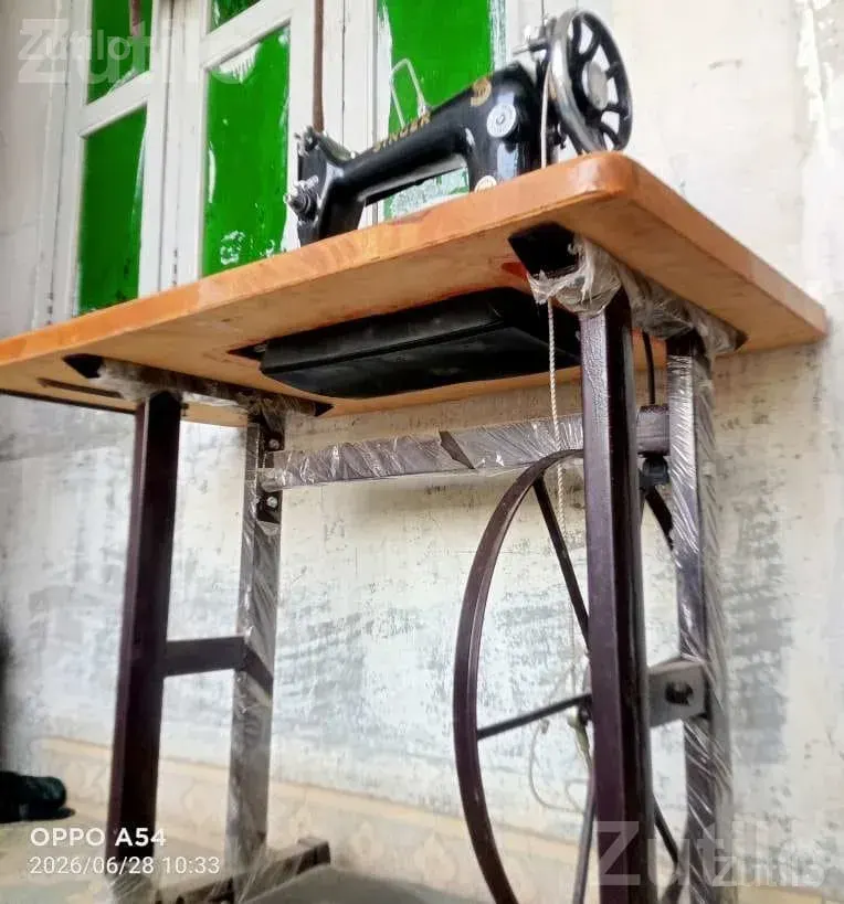 Singer Sewing Machine Used 2 Months with Bill - Textile Machinery - Unjha - Image 5