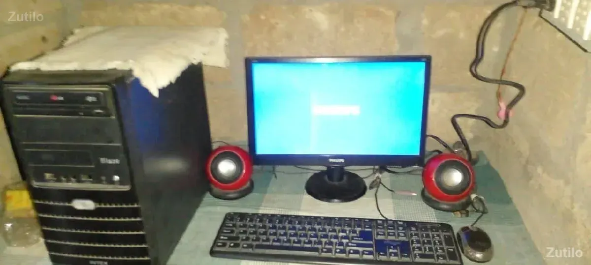 કોમ્પ્યુટર વેચવાનું છે Philips - Laptops & Computers - Una - Image 2