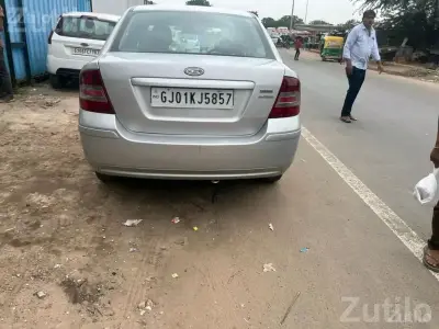 Ford Fiesta Silver Sedan