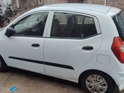 2013 Hyundai i10 Petrol CNG Hatchback 2013 Hyundai i10 Petrol CNG Hatchback