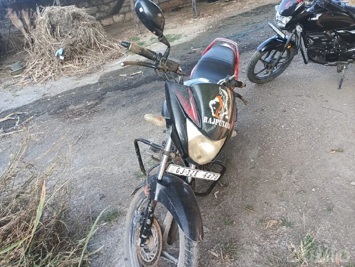 Hero Xtreme 2017 Used Bike for Sale - Bikes - Kodinar - Image 3