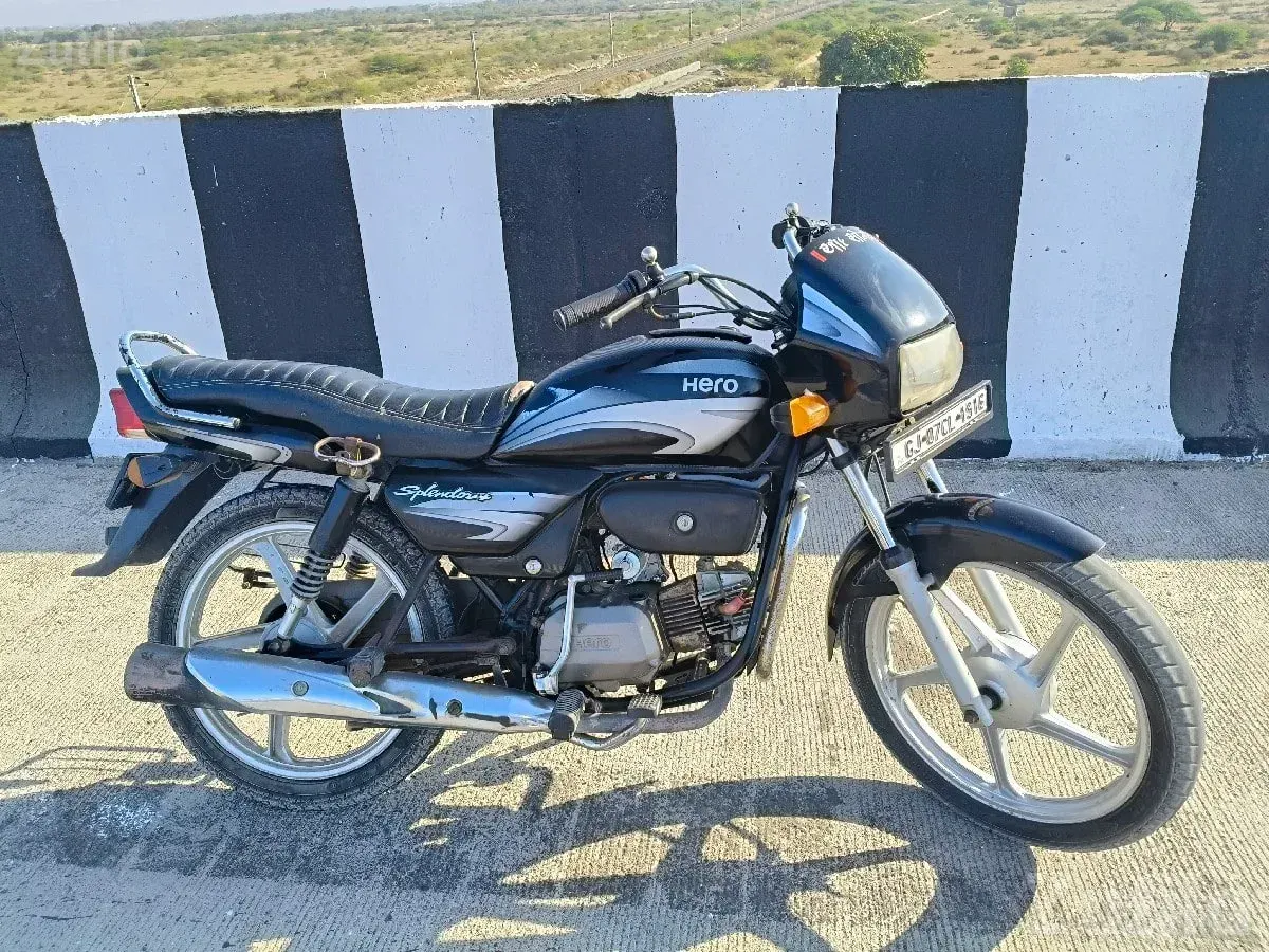 Hero Splendor Plus 2017 Used Bike - બાઇક્સ - આદિત્યાણા - Image 3