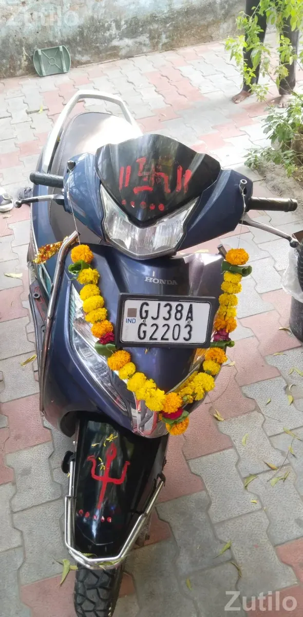 Activa 125 fi Het BS6 Top Model with disc alloy - Bikes - Ahmedabad City - Image 4