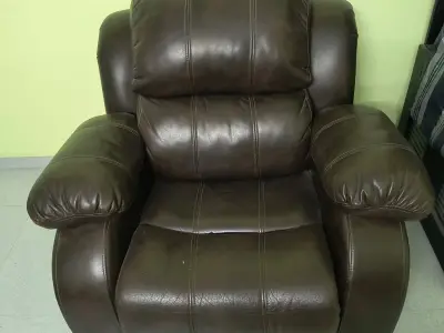 Recliner single seater sofa Recliner single seater sofa