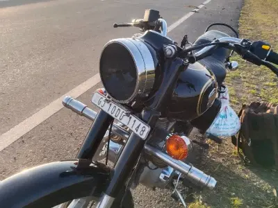 Royal Enfield Standard 350 2019 BS4 Bike Royal Enfield Standard 350 2019 BS4 Bike