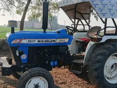 New Holland 3037 TX Plus Tractor New Holland 3037 TX Plus Tractor