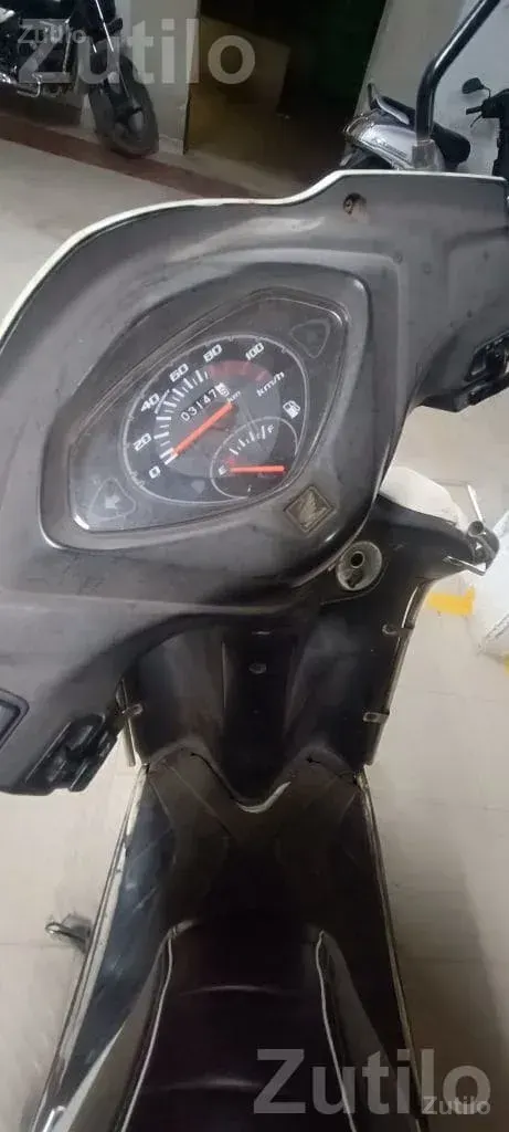 Honda Activa 3G 2015 Scooter - બાઇક્સ - સુરત શહેર - Image 2