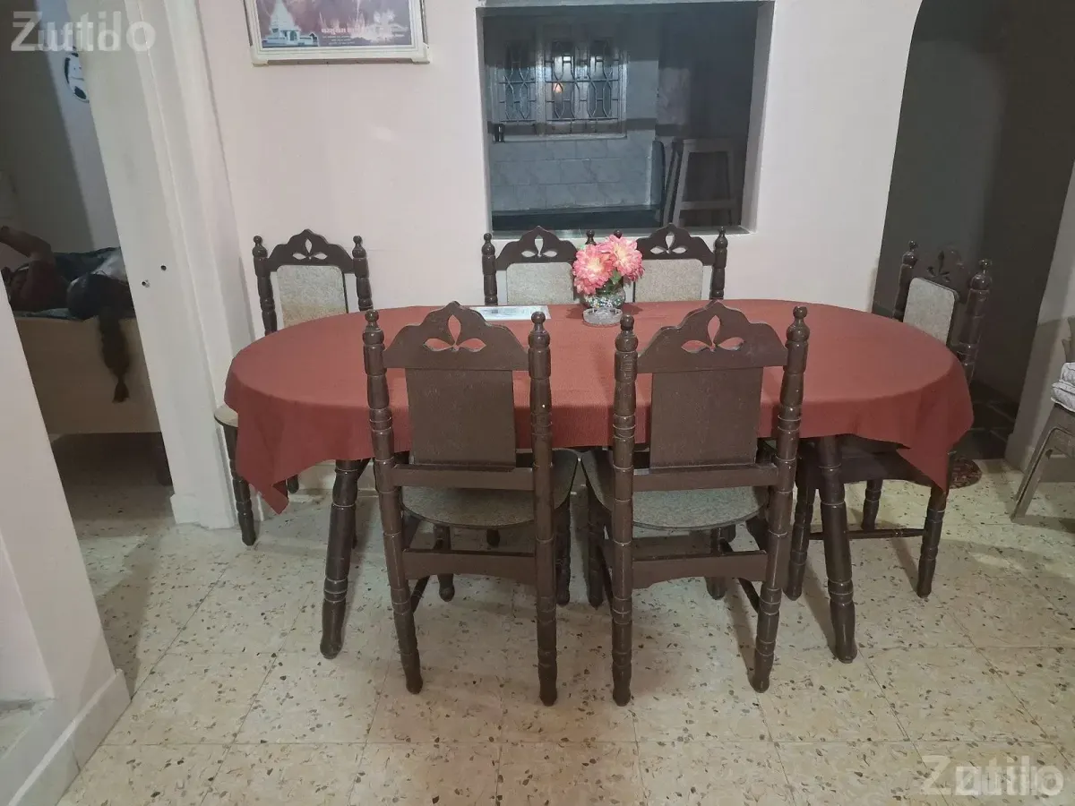 Dining Table with 6 Chairs - ડાઇનિંગ ટેબલ અને સેટ - ભાણવડ - Image 2