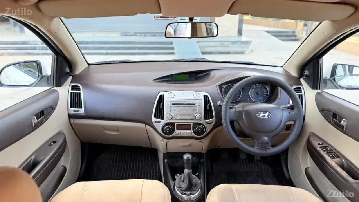 I20 Magna Petrol / Cng - Cars - Keshod - Image 5