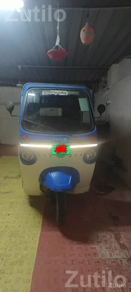 Mahindra Treo Plus 2025 Electric Rickshaw - ઓટો રિક્ષા - ભુજ - Image 3