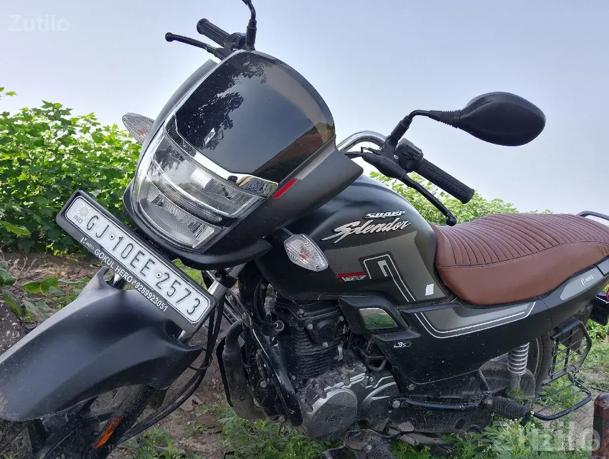 Hero Super Splendor 2025 Bike for Sale - બાઇક્સ - લાલપુર - Image 3