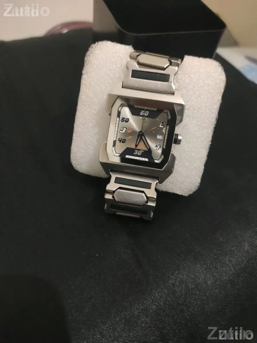 Fastrack Analog Wrist Watch for Men - ફેશન ઍક્સેસરીઝ - ભાવનગર શહેર - Image 4