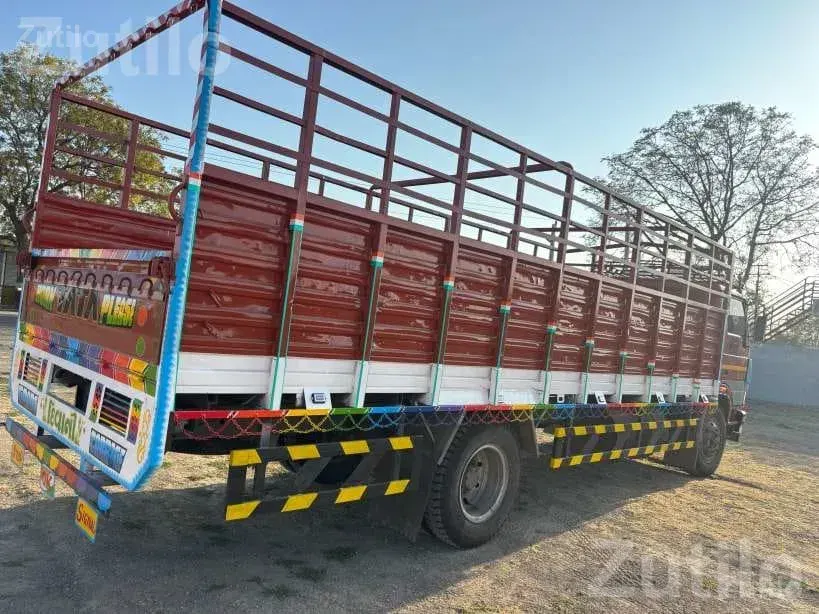 Tata 1109 Truck 2018 Model - ટ્રક અને લોરી - અમરેલી - Image 2