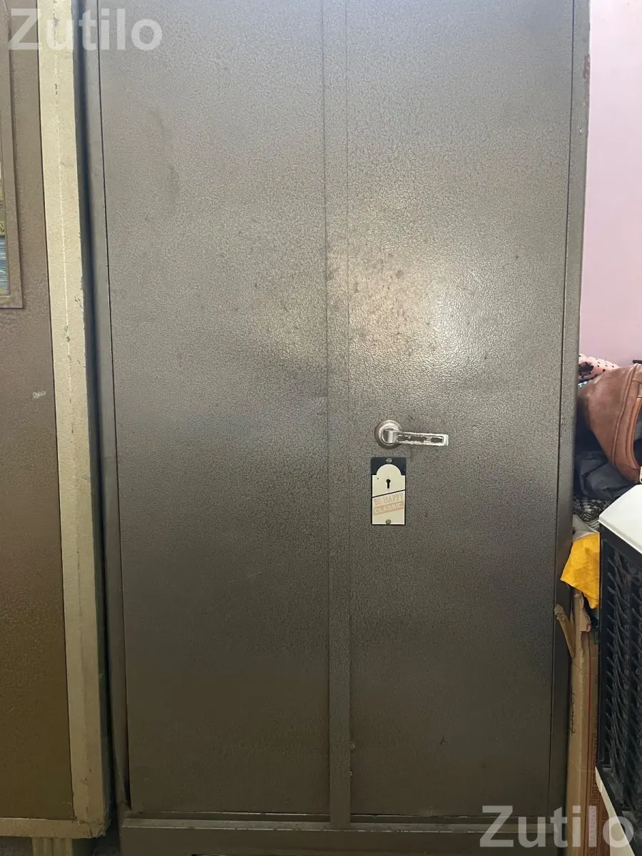 Cupboard (almari) - વોર્ડરોબ, કબાટ અને સ્ટોરેજ - અમદાવાદ શહેર - Image 3