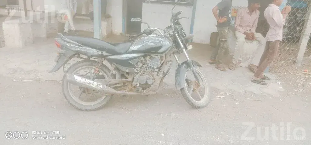 2010 Model Motorcycle with New Tyres - Bikes - Talaja - Image 2