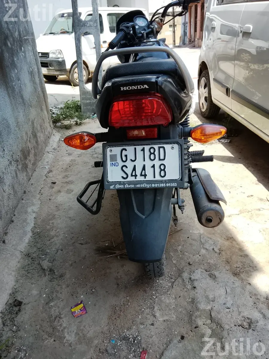 Honda shine 100cc - Bikes - Kalol - Image 4