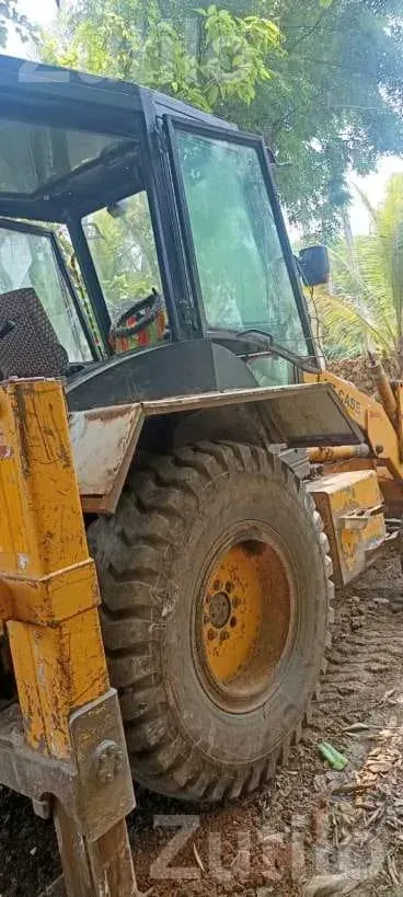 JCB Backhoe Loader 2010 Model - બાંધકામના વાહનો - સુત્રાપાડા - Image 4