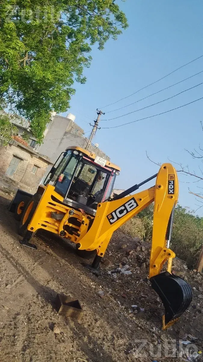 JCB 3DX Backhoe Loader 2014 Model - Construction Vehicles - Rajkot City - Image 3