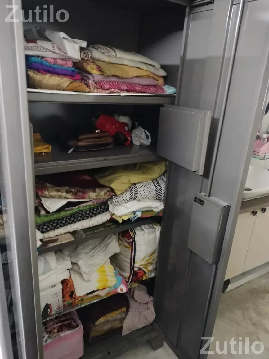 Iron Wardrobe - Wardrobes, Cupboards & Storage - Surat City - Image 2