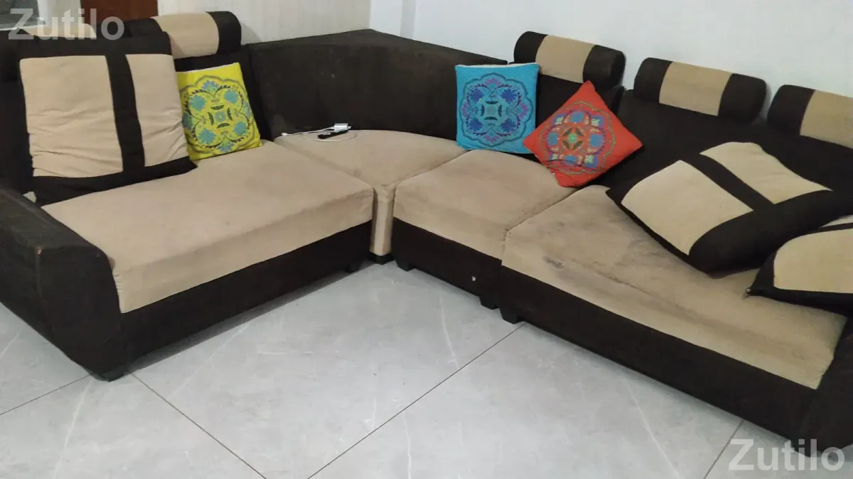 7 seater sofa + 2 queen size bed - સોફા સેટ અને કાઉચ - અમદાવાદ શહેર - Image 3