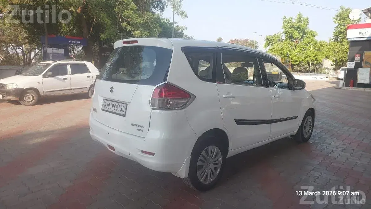 Maruti Suzuki Ertiga 2012 White - કાર - જસદણ - Image 3