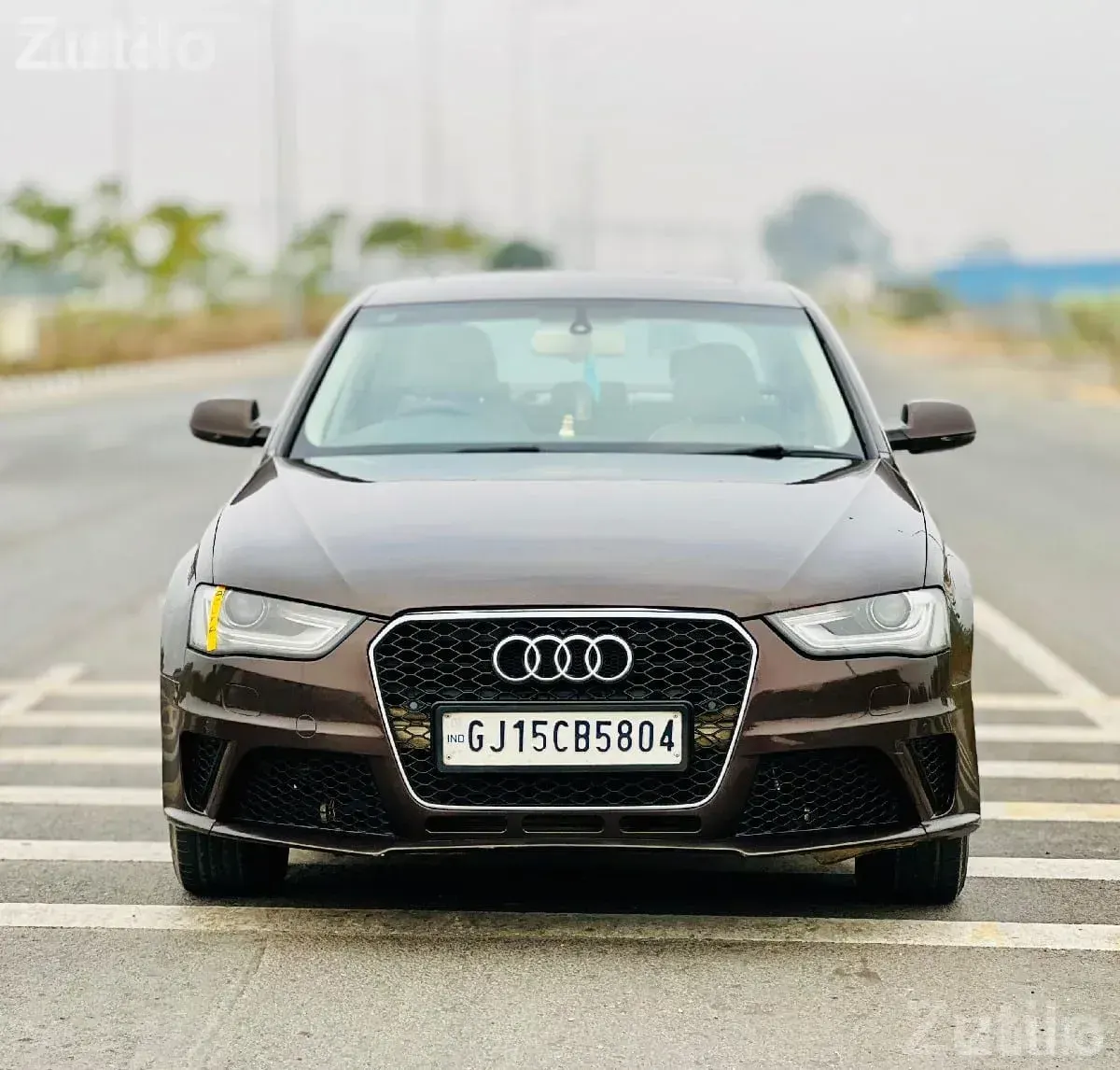 Audi A4 2014 Diesel 135000 Km - Cars - Porbandar City - Image 3