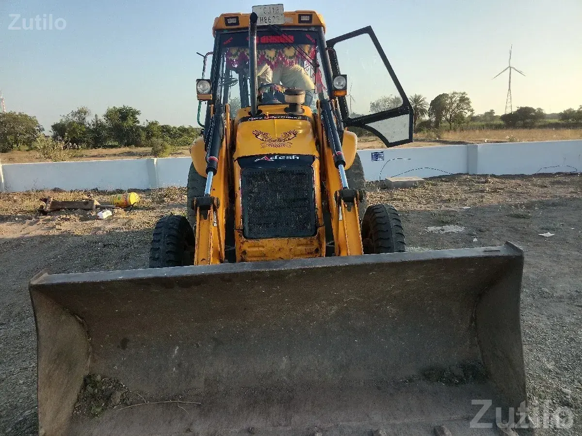 2011 JCB Backhoe Loader for Sale - બાંધકામના વાહનો - ખંભાળિયા - Image 2