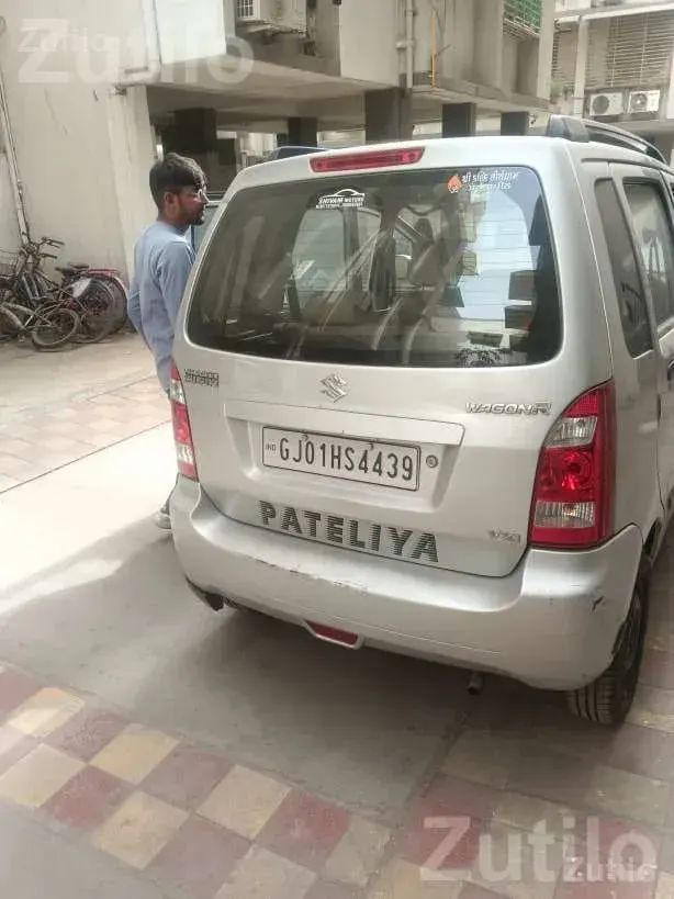 2009 Maruti Suzuki Car with Power Steering - કાર - અમદાવાદ શહેર - Image 4