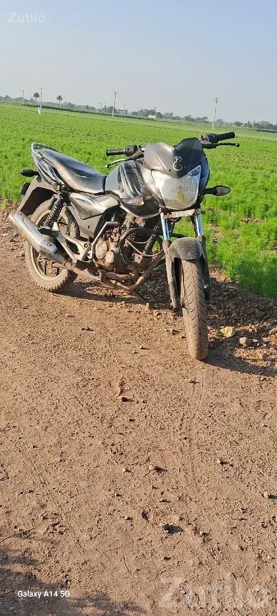 Hero Splendor 2017 Used Bike for Sale - Bikes - Bhanvad - Image 3