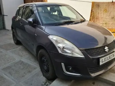ફોરવિલ કાર વેચવાની છે ફોરવિલ કાર વેચવાની છે