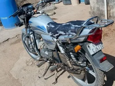 Hero Splendor 2017 Silver Bike for Sale Hero Splendor 2017 Silver Bike for Sale