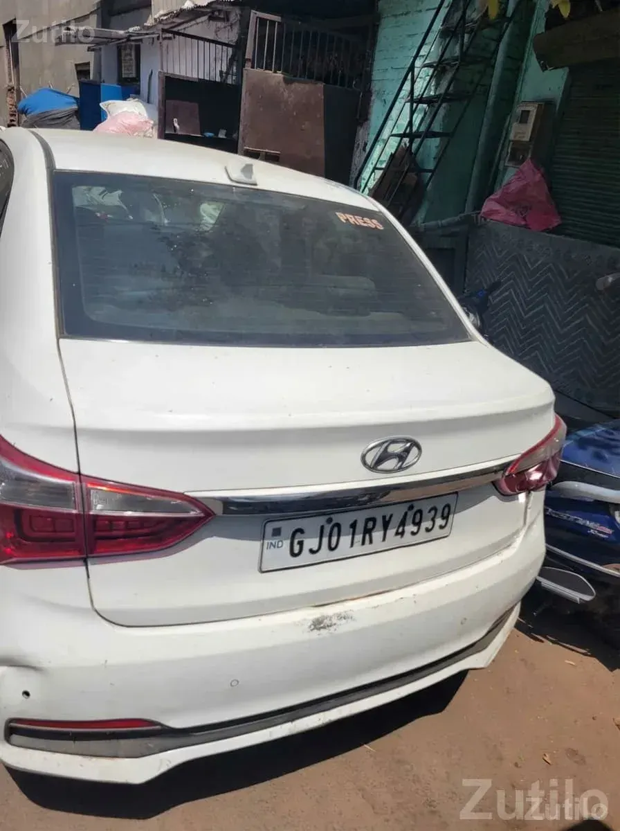 White Compact Sedan with Alloy Wheels - Cars - Ahmedabad City - Image 4