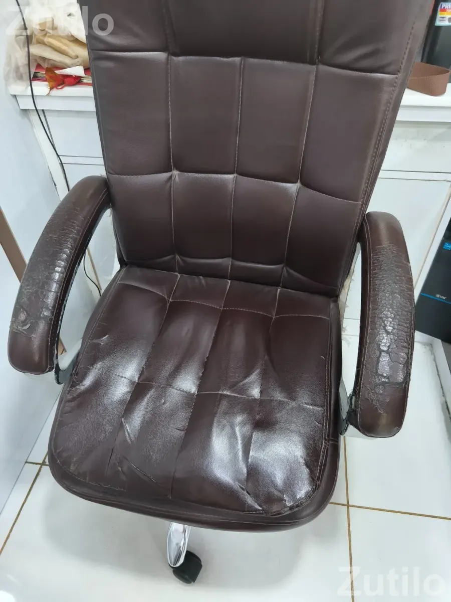 Office chair - ખુરશી, સ્ટૂલ અને બેઠક - સુરત શહેર - Image 5