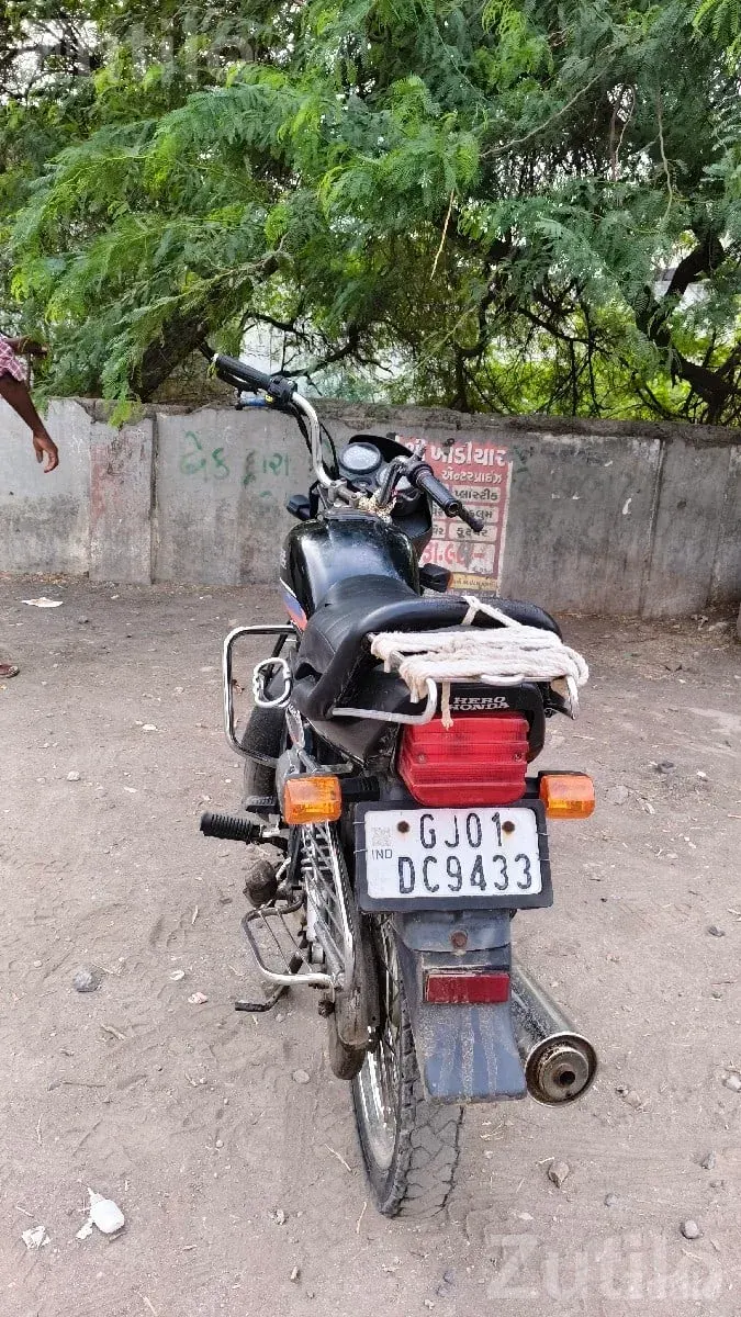 Hero Honda Splendor 2003 Bike - Bikes - Rajkot City - Image 3