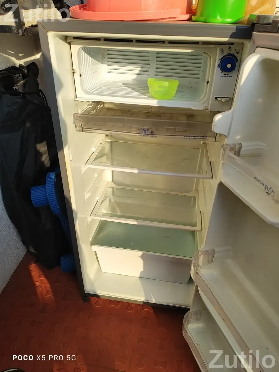 Refrigerator whirlpool - Refrigerators - Surendranagar City - Image 3