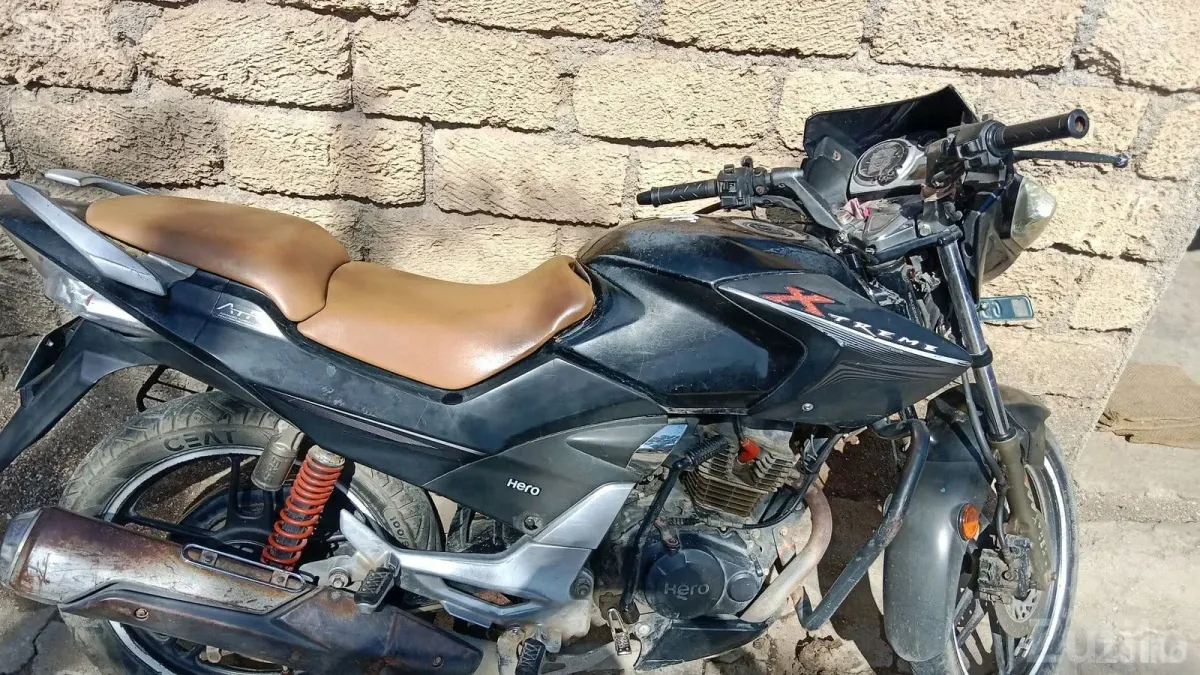 Hero Xtreme Black Motorcycle - બાઇક્સ - મહુવા - Image 1