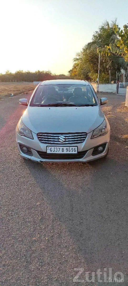 Maruti Ciaz VDI Plus SHVS 2015 Diesel - કાર - મીઠાપુર - Image 3