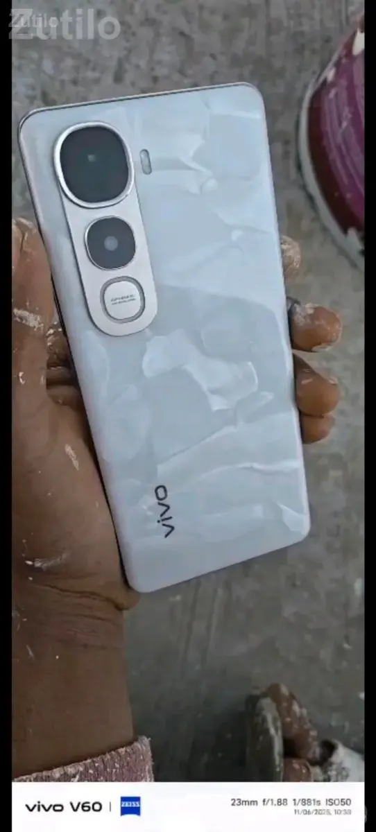 Vivo Y400 Pro 5G Smartphone - મોબાઇલ ફોન - જુનાગઢ - Image 3